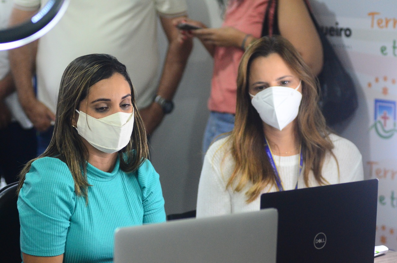 678e7991 6ce4 4d6a 9b9f 2aa997a42881