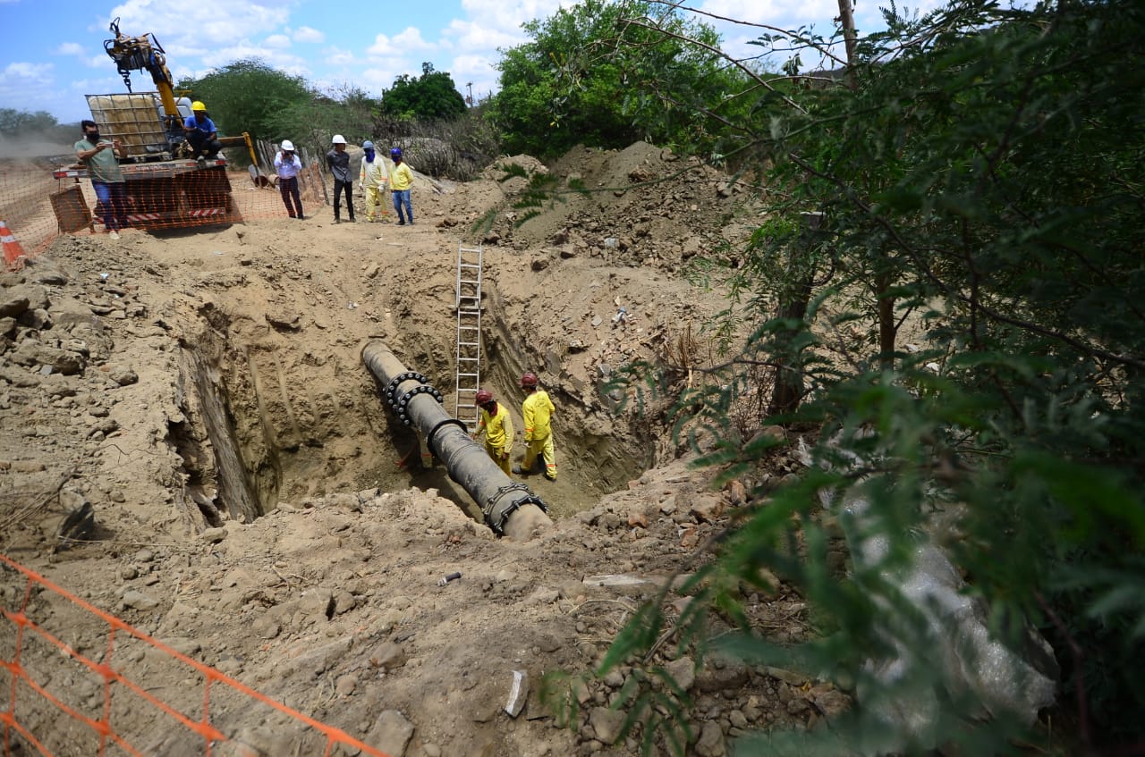 Adutora do Agreste Flávio Japa